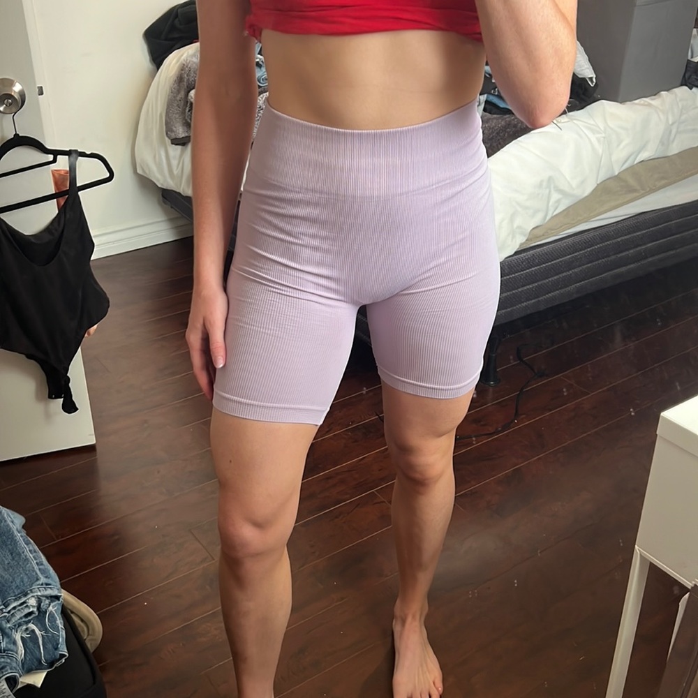 Soul Collective lilac biker shorts size M